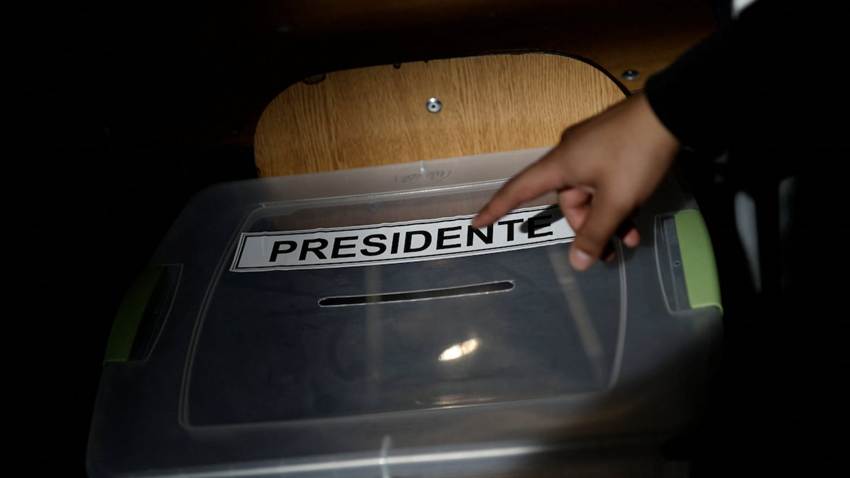 Miniguía para seguir las elecciones de Chile y comprender por qué juegan un papel crucial en el país