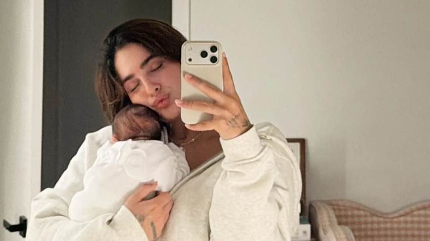 Isabella Ladera comparte detalles de su parto en casa y muestra su figura a dos semanas del nacimiento de Koa