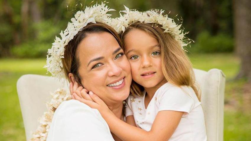 Adamari López y Alaïa están muy emocionadas con el triunfo de Kamala Harris
