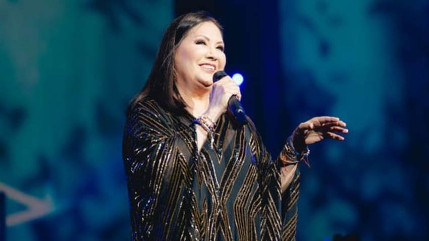 Ana Gabriel regresa a los escenarios de Estados Unidos con su gira “Por Amor a Ustedes”