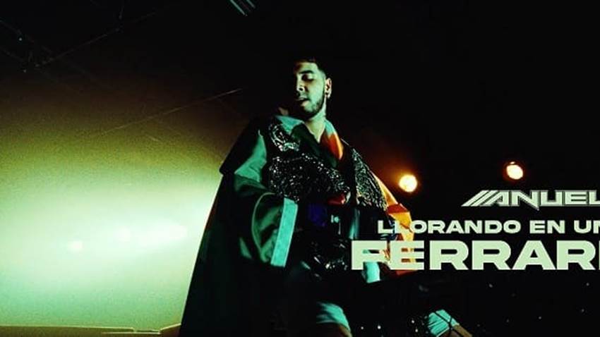 Anuel AA llega ahora “Llorando en un Ferrari”