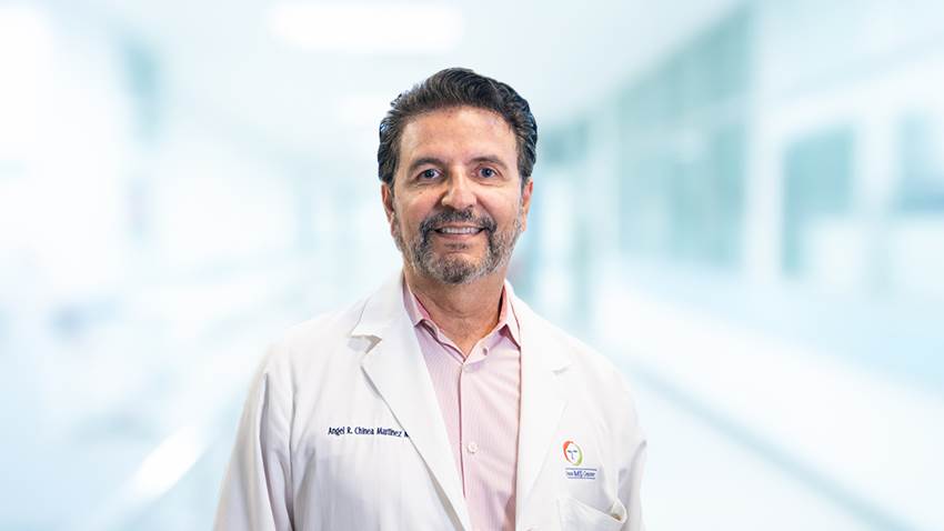 Vacuna contra COVID no ha evidenciado efectos secundarios en pacientes con esclerosis múltiple