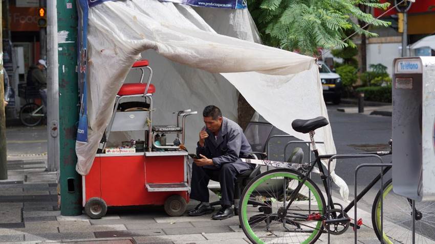 La informalidad laboral persiste como la tarea pendiente de la economía mexicana