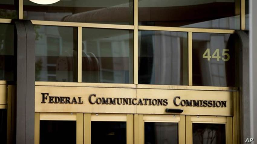 FCC vota para mantener derogación de reglas de neutralidad de la red