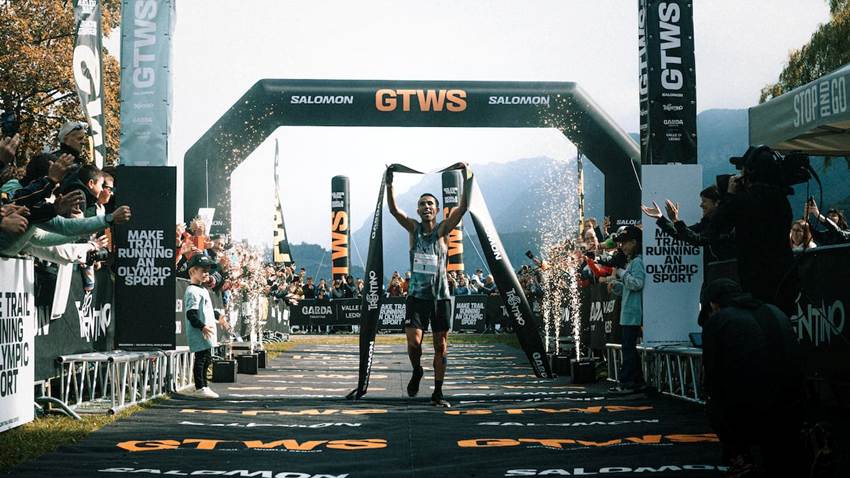 La perfección de Elhousine Elazzaoui, de nuevo campeón de las Golden Trail World Series