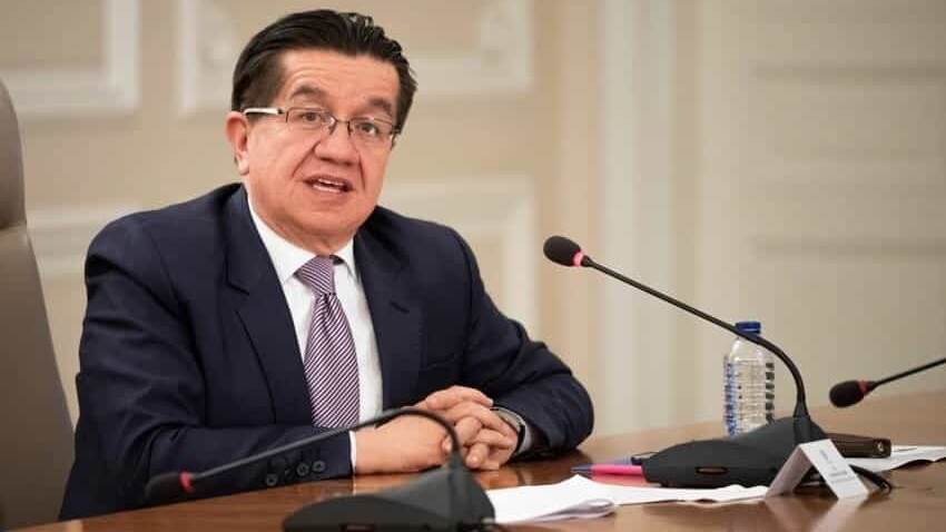 Cerca del 70 % de los casos de Covid-19, están relacionados con Ómicron en Colombia
