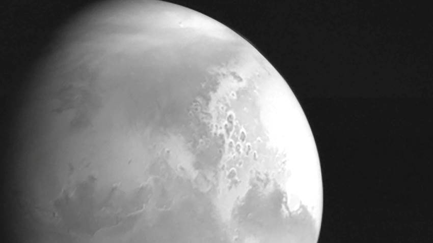 Marte en primer plano: China publica primera imagen de sonda espacial