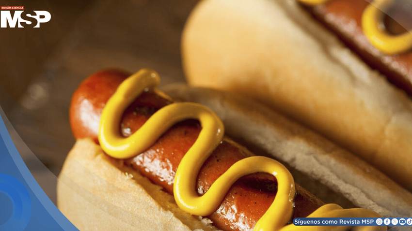 Comer tan solo un hot dog al día podría afectar tu salud, según nuevo estudio