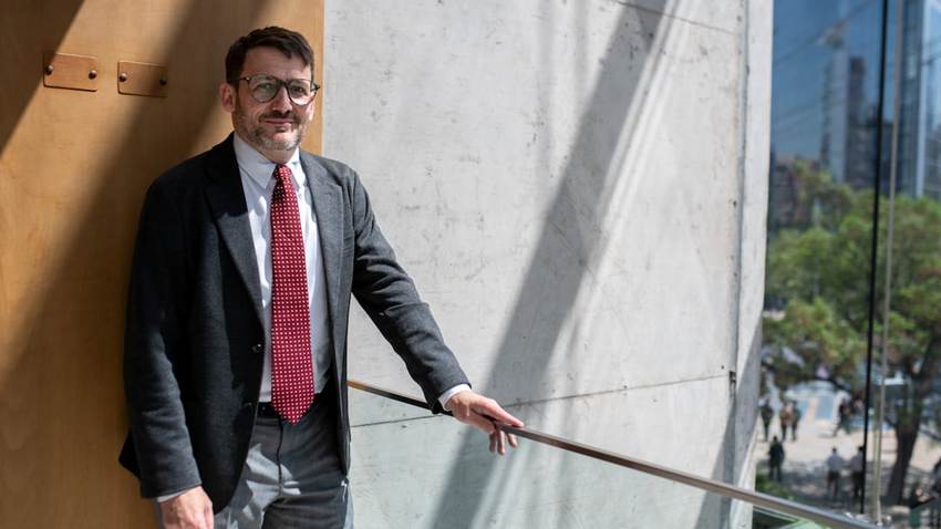El ministro de Energía de Boric, bajo presión por un error en el cálculo de las cuentas de la luz en Chile